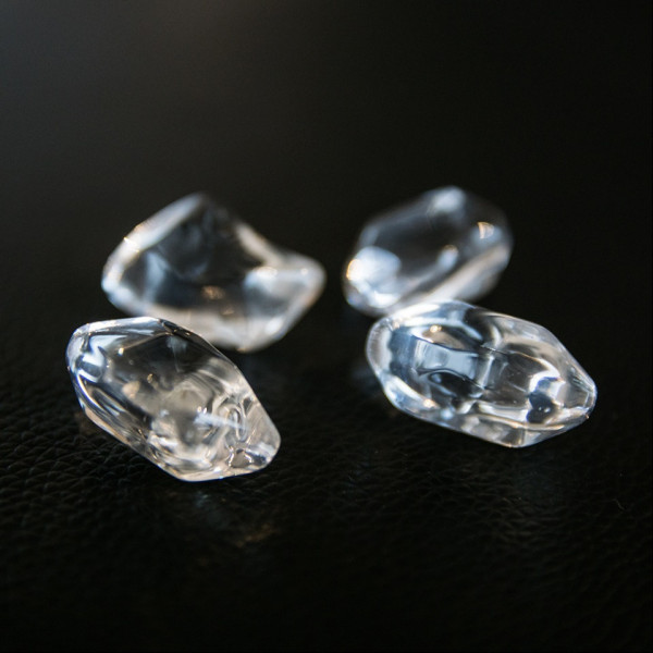 Декоративные элементы Fire Glass  КРИСТАЛЛ ПРОЗРАЧНЫЙ 1кг Kratki (Польша)
